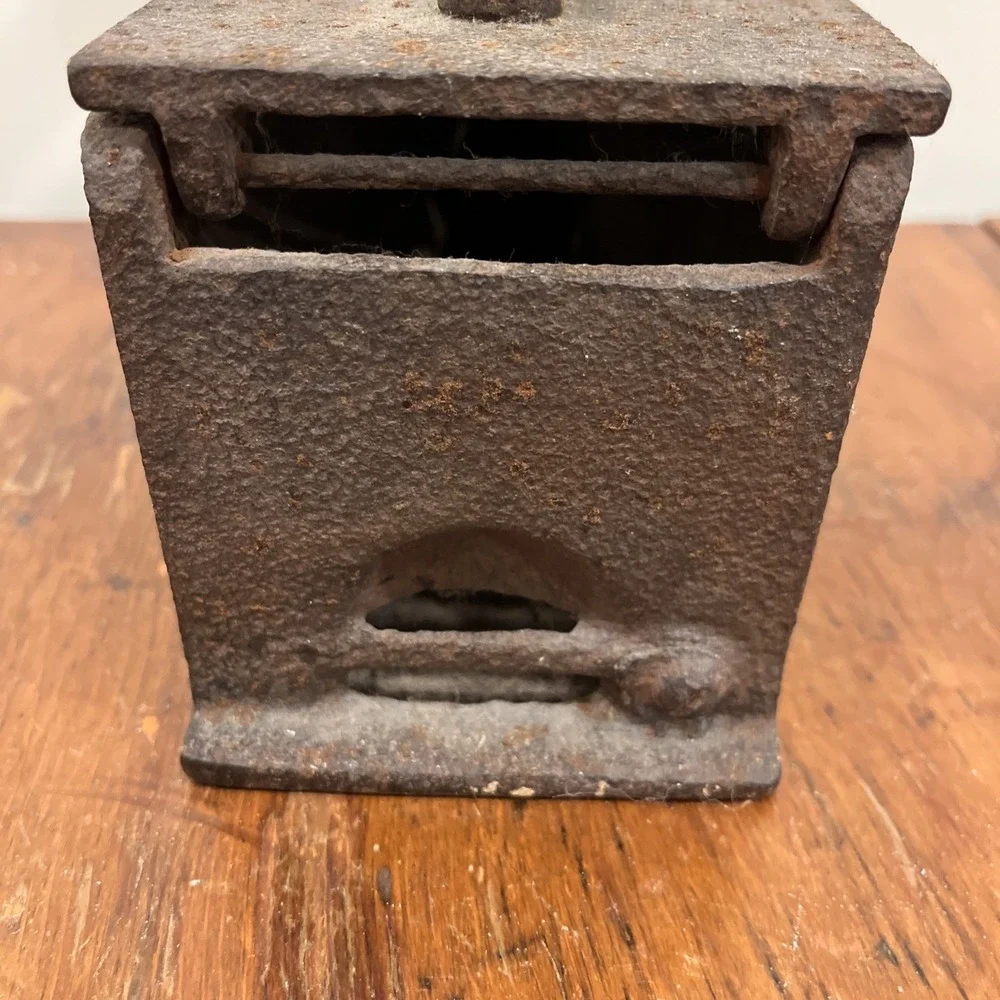 Antique 1900s Charcoal Coal Cast Iron Latch Wood‎ Handle Vintage Decor Shabby
